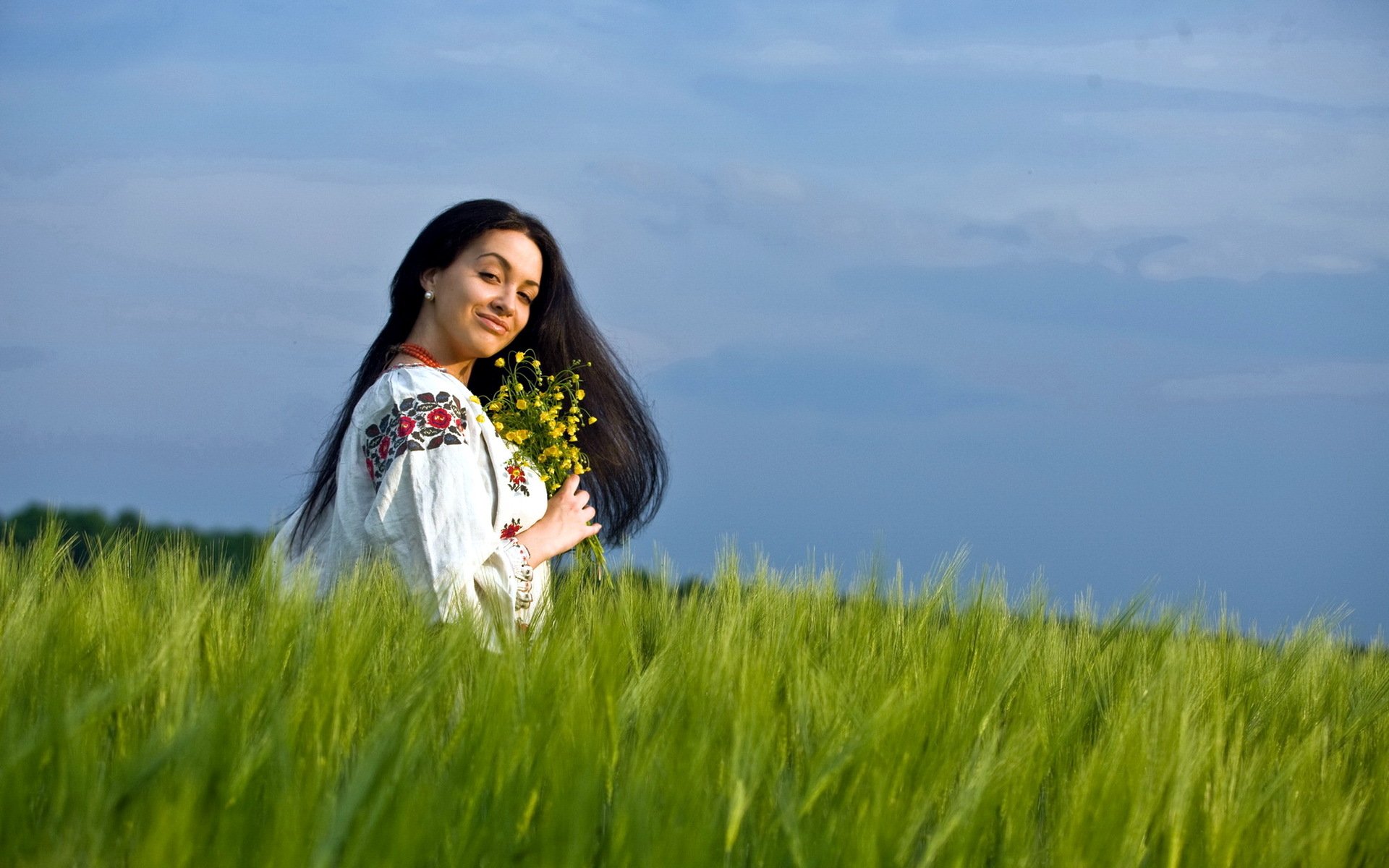 Girls in Slavic costumes in Cuttack